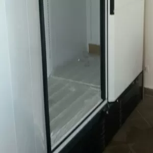 холодильный шкаф универсальный