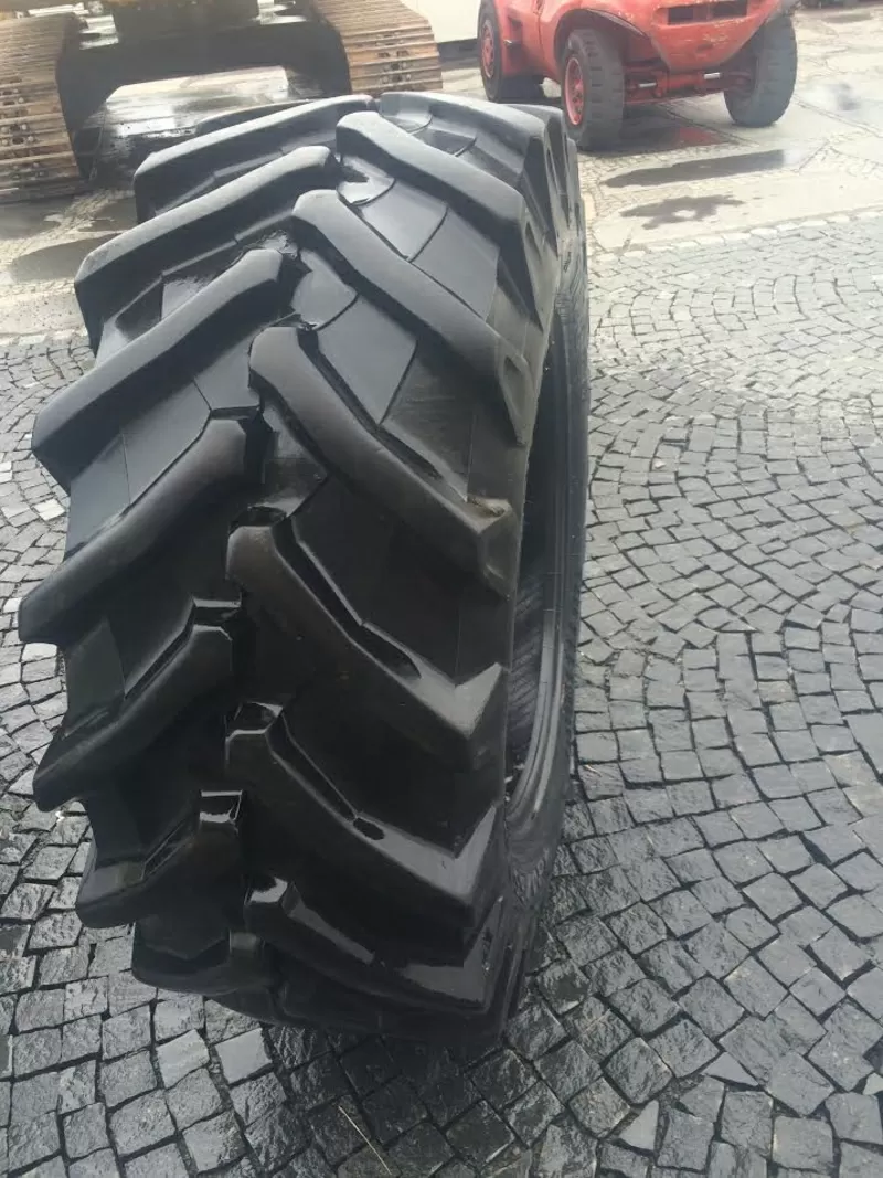 Шины Pirelli 480/65 R28 2