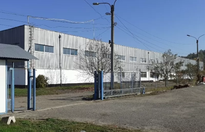 Производственно - складские помещения площадью 2650 м2 и 700 м2 офисов 4
