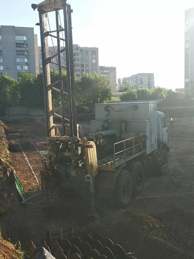 Буроін'єкційні палі малогабаритною технікою